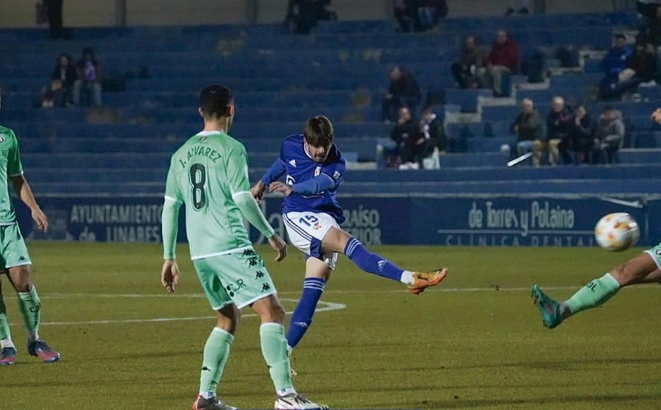 Resumen Del Linares Deportivo 0-2 Cultural Leonesa - Albero Y Mikasa